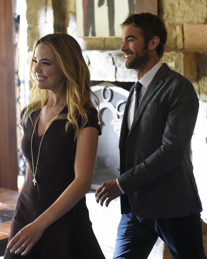 Blood & Oil - Photos - Rebecca Rittenhouse, Chace Crawford