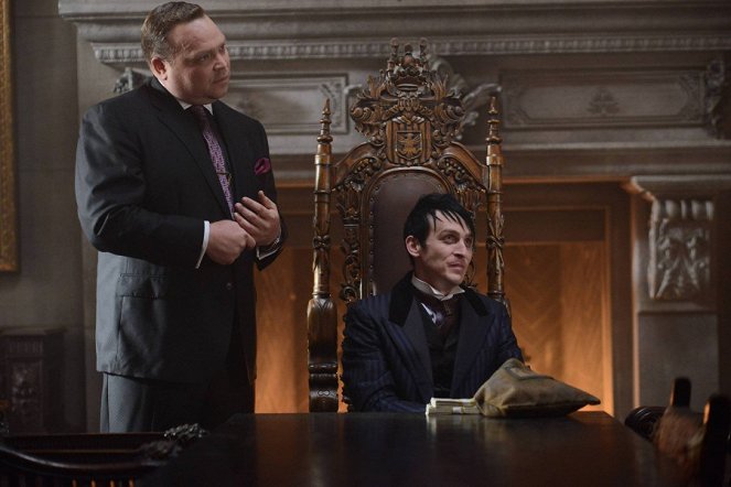 Gotham - Damned If You Do... - Photos - Drew Powell, Robin Lord Taylor