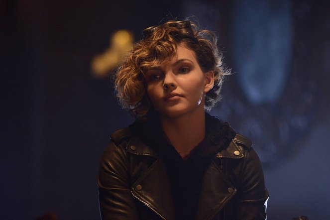 Gotham - Season 2 - Glück oder Wahrheit - Filmfotos - Camren Bicondova