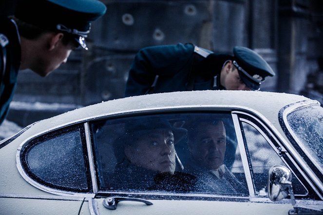 Bridge Of Spies - Der Unterhändler - Filmfotos - Tom Hanks, Sebastian Koch