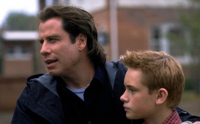 L'Intrus - Film - John Travolta, Matt O'Leary