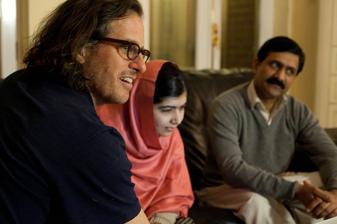 Malala - Ihr Recht auf Bildung - Filmfotos - Davis Guggenheim, Malala Yousafzai, Ziauddin Yousafzai