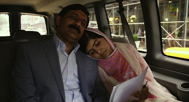 Malala - Kuvat elokuvasta - Ziauddin Yousafzai, Malala Yousafzai