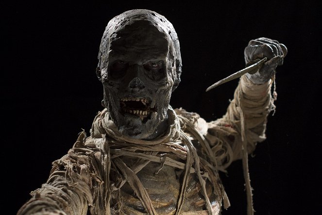 Frankenstein vs. The Mummy - Photos