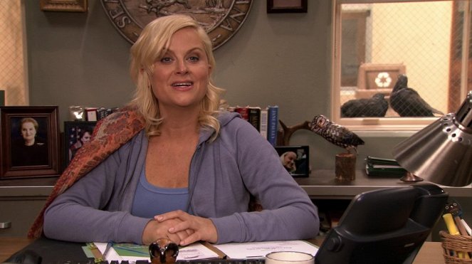 Parks and Recreation - Camping - Photos - Amy Poehler
