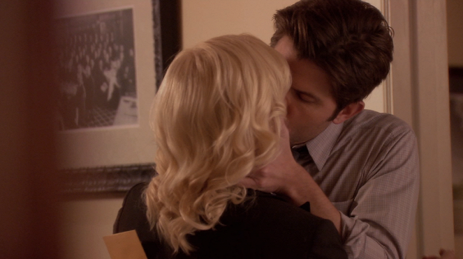 Parks and Recreation - Season 3 - Jamais au travail - Film