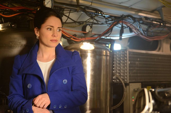 Breaking Bad - Buried - Photos - Laura Fraser