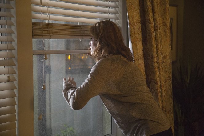 Fear the Walking Dead - Nie znikaj - Z filmu - Kim Dickens