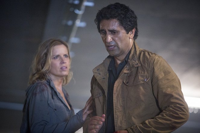 Fear the Walking Dead - Le Tout pour le tout - Film - Kim Dickens, Cliff Curtis