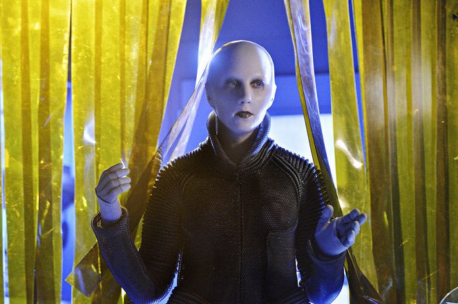 Defiance - Season 2 - Slouching Towards Bethlehem - Photos