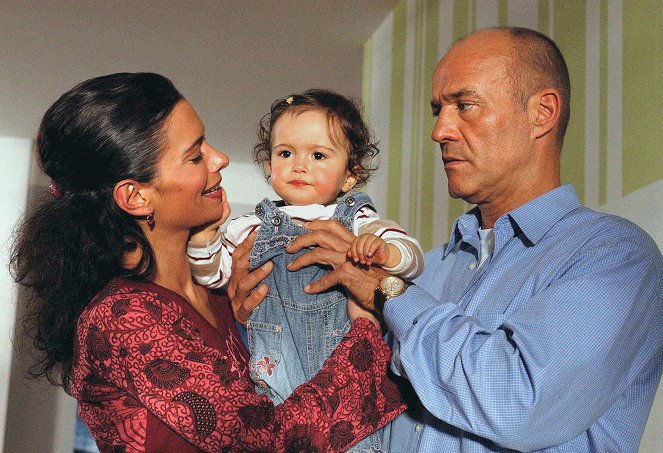 Zwei Männer und ein Baby - Filmfotos - Sandra Speichert, Maya Lauterbach, Heiner Lauterbach
