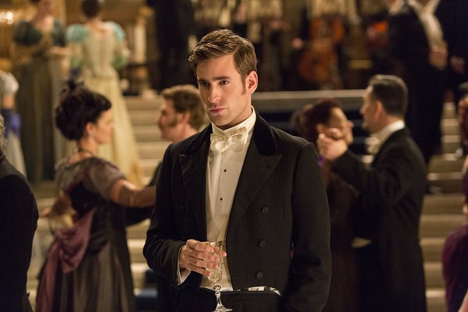 Dracula - The Blood Is the Life - Photos - Oliver Jackson-Cohen