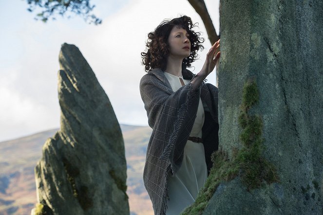 Outlander - Die Highland-Saga - Sassenach - Filmfotos - Caitríona Balfe