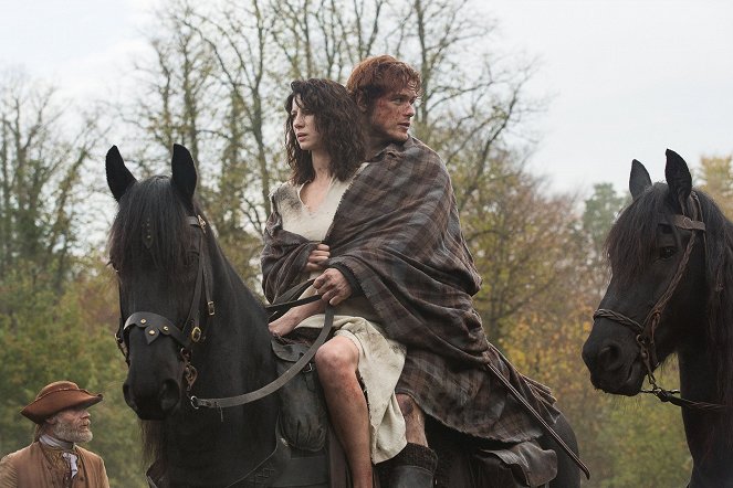 Outlander - Az idegen - A Leoch-kastély - Filmfotók - Caitríona Balfe, Sam Heughan