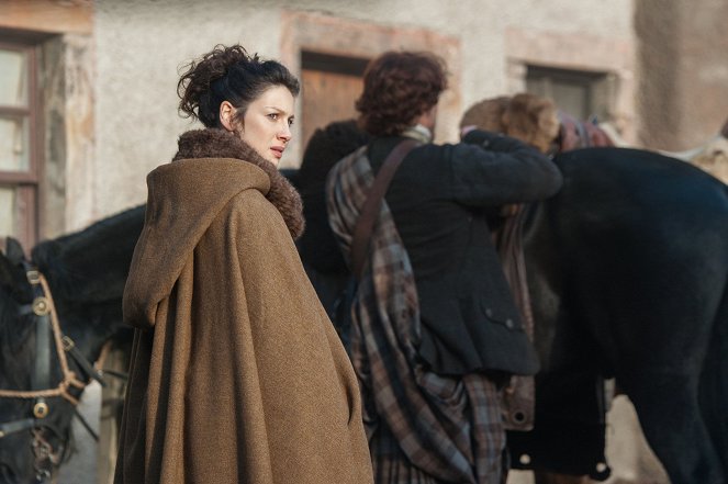 Outlander - Matkantekijä - Season 1 - Pakotie - Kuvat elokuvasta - Caitríona Balfe