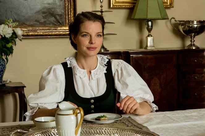 The von Trapp Family: A Life of Music - Photos - Yvonne Catterfeld