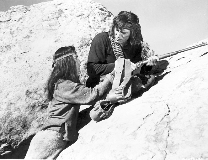 Apache - De la película - Jean Peters, Burt Lancaster