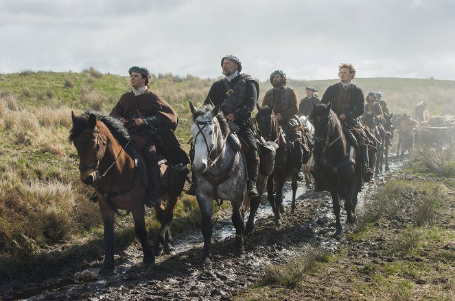 Outlander - Az idegen - Díjszedők - Filmfotók - Graham McTavish, Sam Heughan