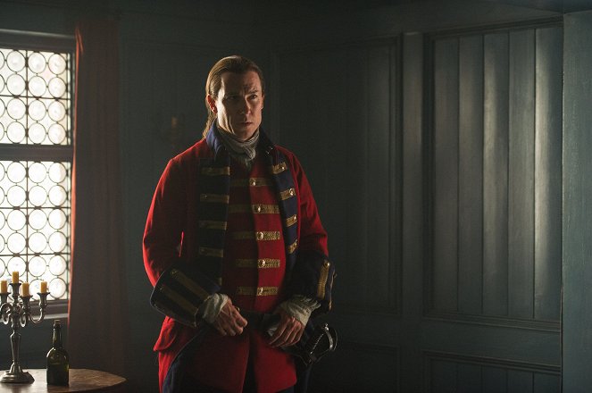 Outlander - Season 1 - Le Commandant de la garnison - Photos - Tobias Menzies