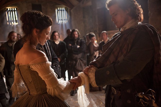 Outlander - Die Highland-Saga - Die Hochzeit - Filmfotos - Caitríona Balfe, Sam Heughan