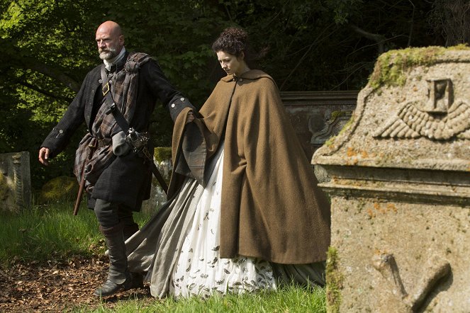Outlander - Casamento - Do filme - Graham McTavish, Caitríona Balfe