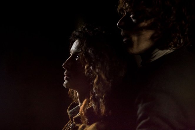 Outlander - The Reckoning - Van film - Caitríona Balfe, Sam Heughan