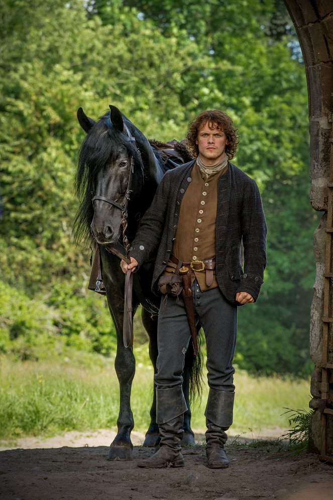 Outlander - Matkantekijä - Season 1 - Lallybroch - Kuvat elokuvasta - Sam Heughan