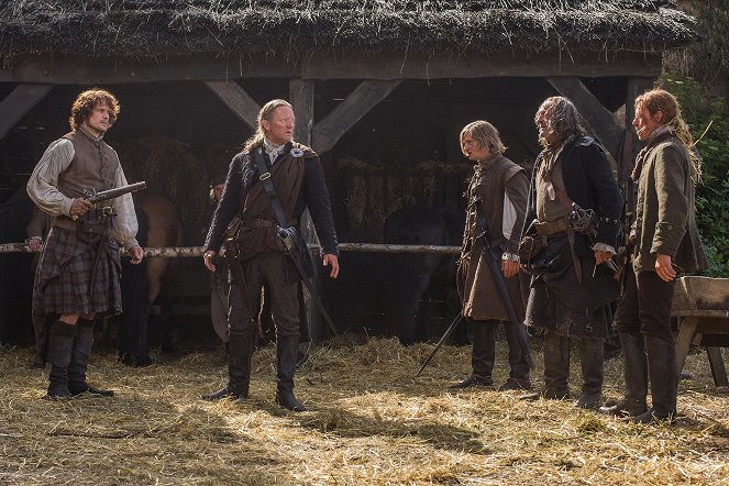 Outlander - Season 1 - The Watch - Photos - Sam Heughan, Douglas Henshall
