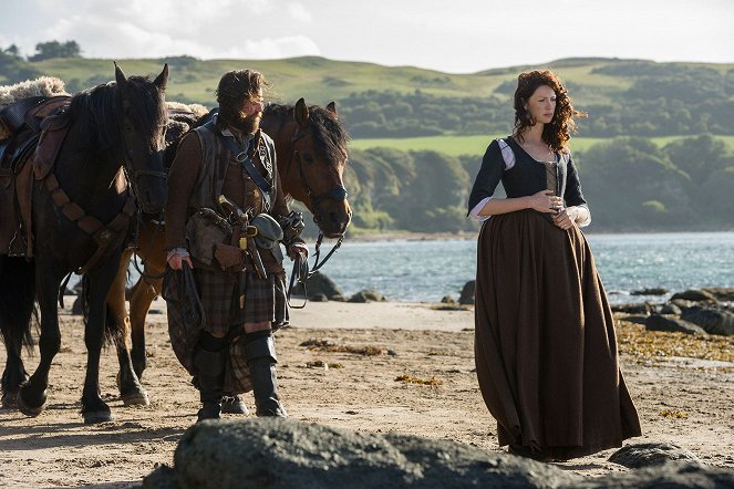 Outlander - Die Highland-Saga - Die Suche - Filmfotos - Duncan Lacroix, Caitríona Balfe