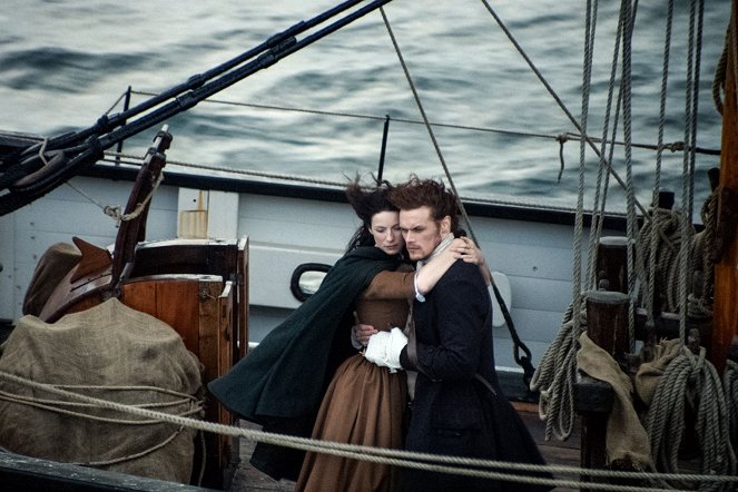 Outlander - Az idegen - Váltságdíj egy lélekért - Filmfotók - Caitríona Balfe, Sam Heughan