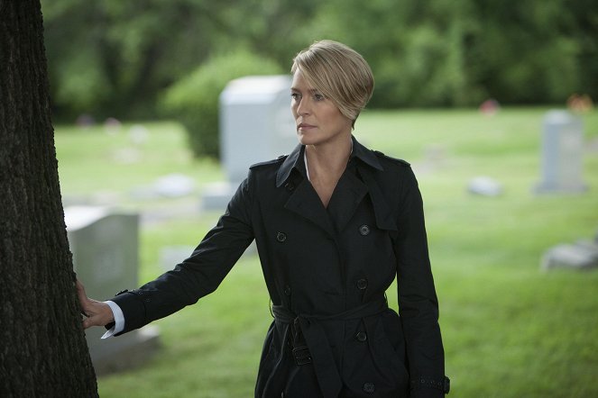 House of Cards - Chapter 3 - Photos - Robin Wright