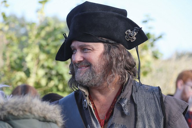 Galavant - Comedy Gold - Tournage - Hugh Bonneville