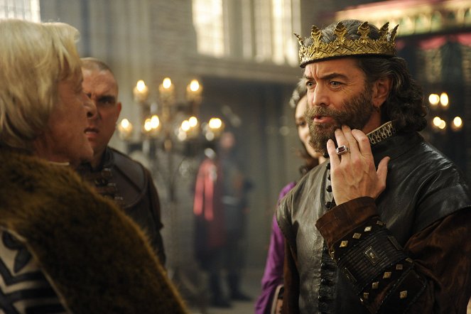 Galavant - Dungeons and Dragon Lady - Photos - Timothy Omundson