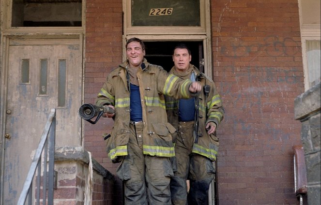 A tűzből nincs kiút - Filmfotók - Joaquin Phoenix, John Travolta