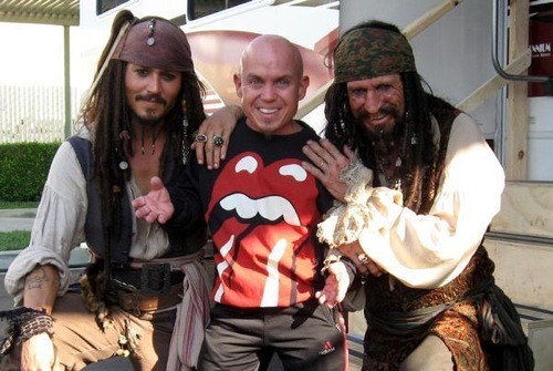 Piratas das Caraíbas - Nos Confins do Mundo - De filmagens - Johnny Depp, Keith Richards