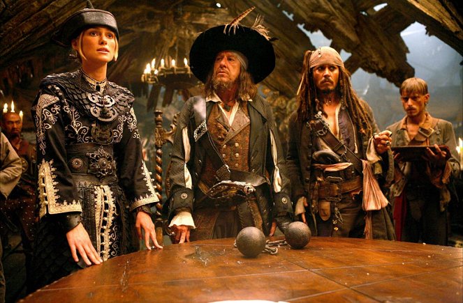 Piratas del Caribe: En el fin del mundo - De la película - Keira Knightley, Geoffrey Rush, Johnny Depp, Mackenzie Crook