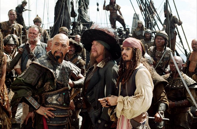 Pirates of the Caribbean: Maailman laidalla - Kuvat elokuvasta - Kevin McNally, Yun-fat Chow, Geoffrey Rush, Johnny Depp