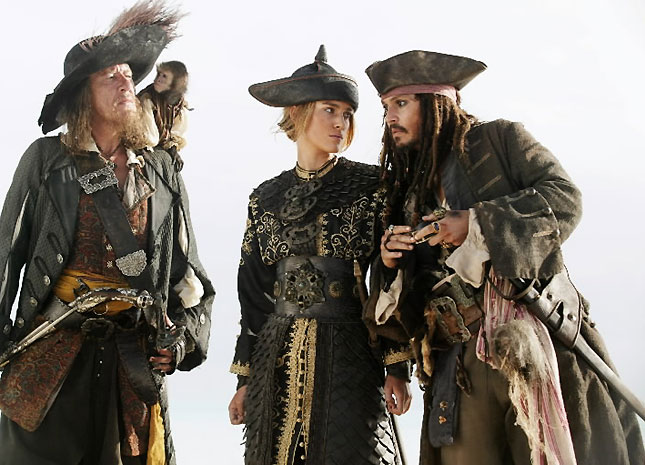 Piraci z Karaibów: Na krańcu świata - Z filmu - Geoffrey Rush, Keira Knightley, Johnny Depp