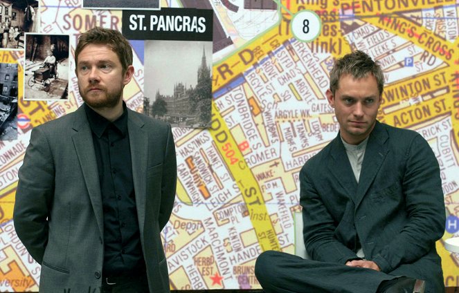 Bűnös viszonyok - Filmfotók - Martin Freeman, Jude Law