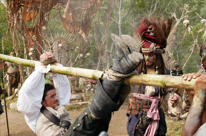 Piratas das Caraíbas - O Cofre do Homem Morto - Do filme - Orlando Bloom, Johnny Depp