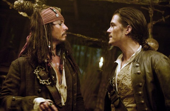 Piratas del Caribe: El cofre del hombre muerto - De la película - Johnny Depp, Orlando Bloom