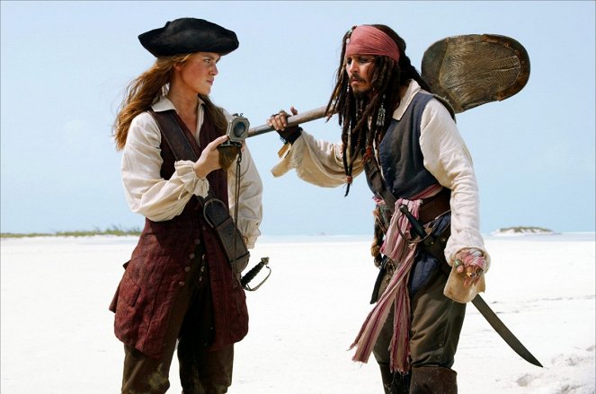 Piratas das Caraíbas - O Cofre do Homem Morto - Do filme - Keira Knightley, Johnny Depp