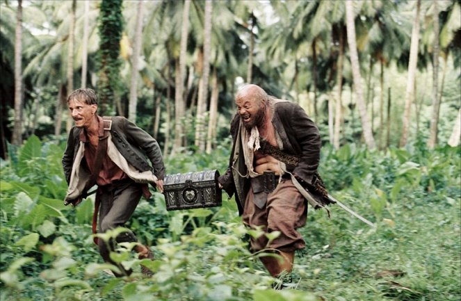 Pirates of the Caribbean: Dead Man's Chest - Photos - Mackenzie Crook, Lee Arenberg