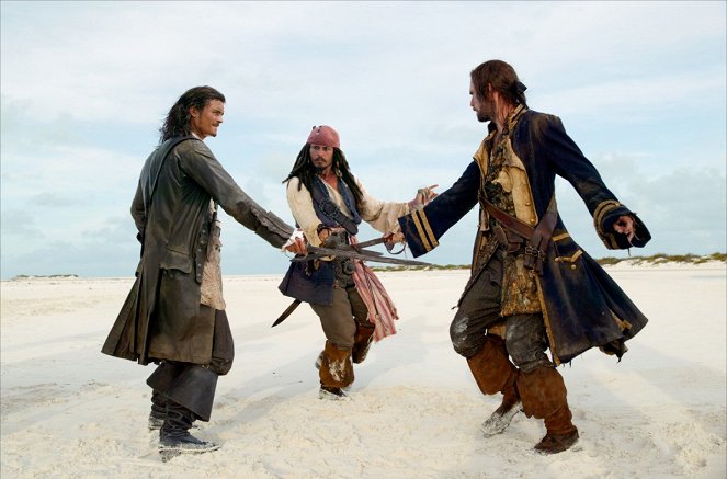 Piratas das Caraíbas - O Cofre do Homem Morto - Do filme - Orlando Bloom, Johnny Depp, Jack Davenport