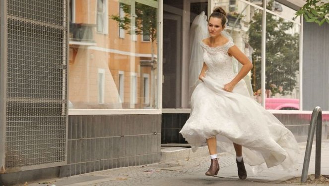 Einfach Rosa - Die Hochzeitsplanerin - Filmfotos - Alissa Jung