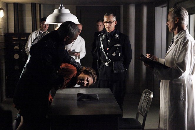 Agenti S.H.I.E.L.D. - To, co chceme pohřbít - Z filmu - Dichen Lachman