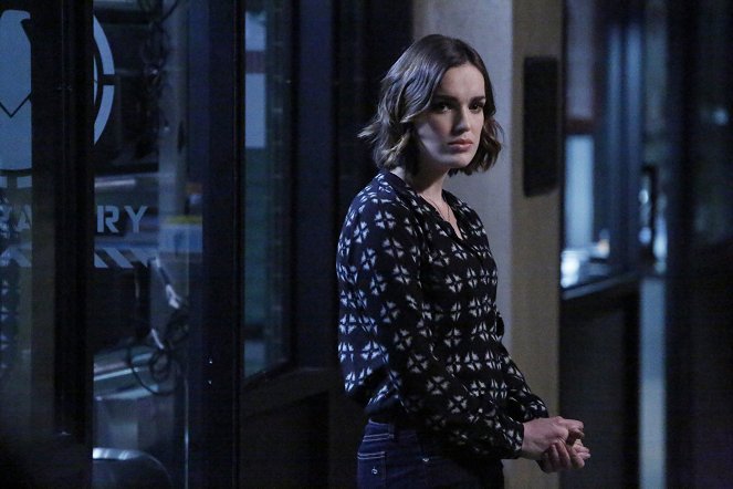 Agents of S.H.I.E.L.D. - Who You Really Are - Photos - Elizabeth Henstridge