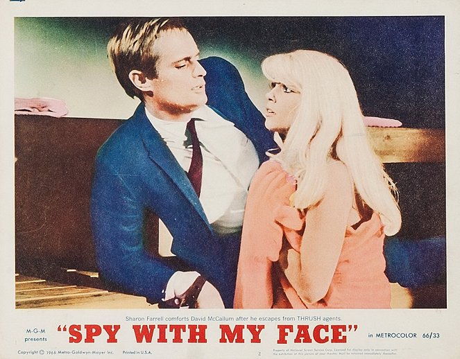 The Spy with My Face - Cartões lobby