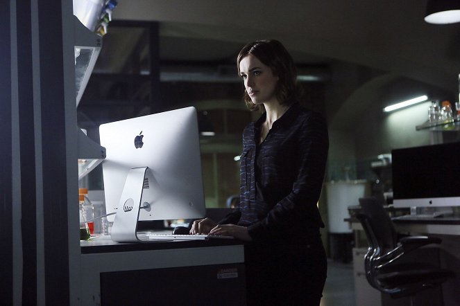 MARVEL's Agents Of S.H.I.E.L.D. - Season 2 - Liebe in Zeiten von HYDRA - Filmfotos - Elizabeth Henstridge