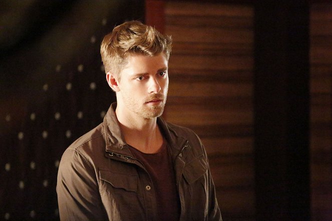 Agents of S.H.I.E.L.D. - Afterlife - Van film - Luke Mitchell
